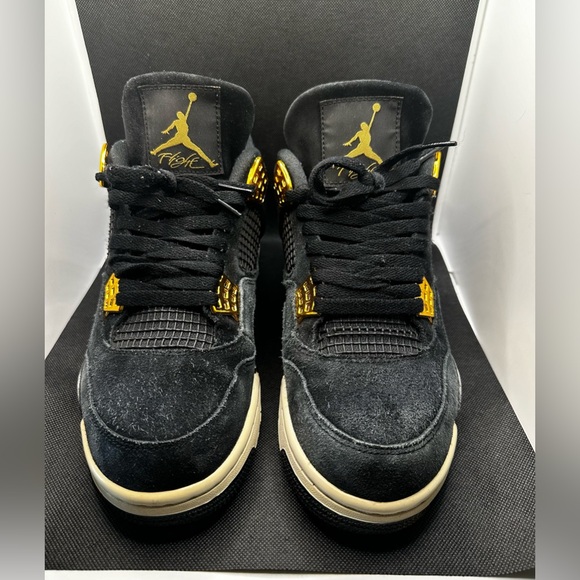Jordan 4 Retro Royalty (size 9.5) - Picture 2 of 15